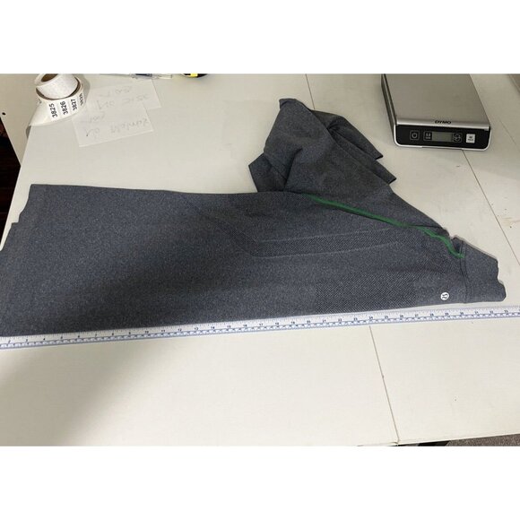 Lululemon Metal Vent Grey and Green 1/4 Zip Running Shirt Mens Size Large - Picture 11 of 12